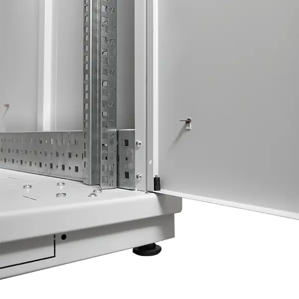 Шкаф напольный 19" TERACOM PRO 42U 600x600 мм двери стеклянная с замком-ручкой и металлическая серый